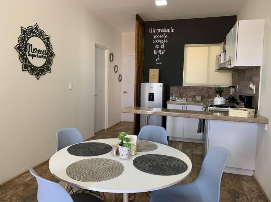 Departamento Completo Y Equipado Con 2 Habitaciones Leon Exterior photo