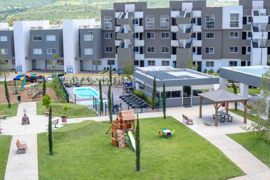 Departamento Completo Y Equipado Con 2 Habitaciones Leon Exterior photo
